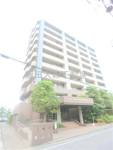 ライオンズマンション蒲田東パークサイドの外観|2002年2月築　RC鉄筋コンクリート造地上10階建て総戸数46戸
東京都大田区東糀谷1丁目　京急空港線大鳥居駅徒歩14分