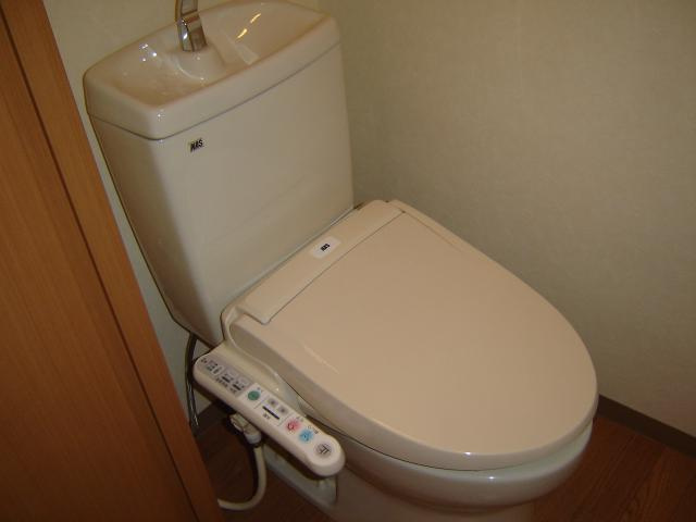 パークサイドのトイレ|シャワー付トイレ