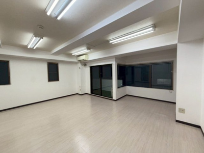 【居間・リビング】 | 牧ビル