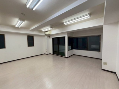 【居間・リビング】 | 牧ビル