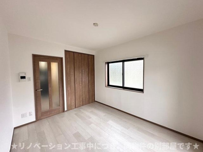 【居間・リビング】 | ロイヤルコンフォート六本松　★プライスホームなら初期費用が安い★