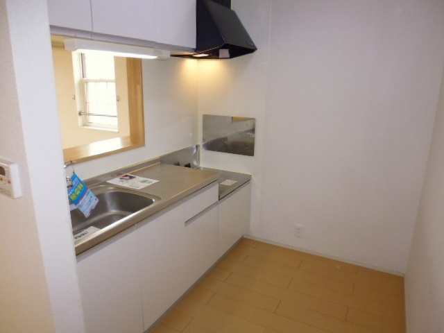 倉敷市東塚３丁目のアパートのキッチン|カウンターキッチン