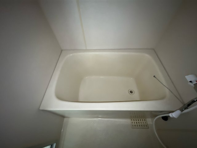 シャトー三和青山の浴室