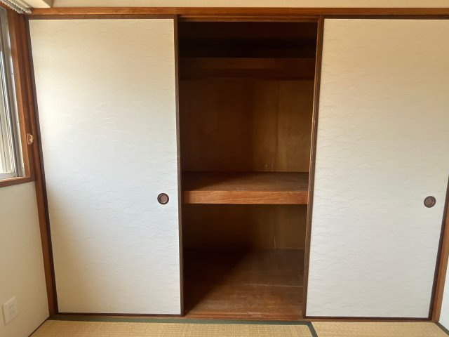 シャトー三和青山の収納