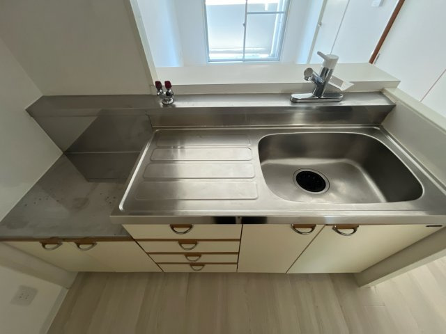 シャトー三和青山のキッチン