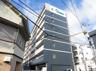 【外観】 | 日当たりの良い明るいマンションです。