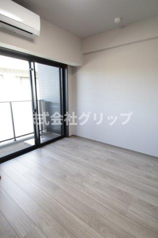 Le'a横濱西口参番館の洋室