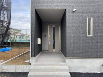 【エントランス】 | 香取市佐原イ第5-４号棟 | 即日のご見学も可能です。お気軽に0476-37-3888までお問合せ下さい。