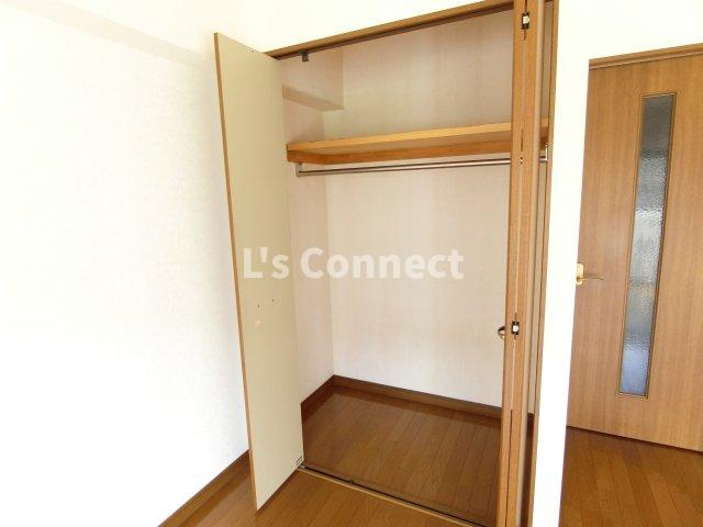 【収納】 | プログレス八乙女 | クローゼットでお荷物もすっきり収納。