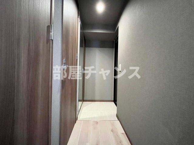 メイクスWアート上前津Vの玄関
