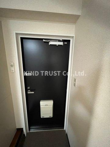 長柄エンビィハイツの玄関|毎日通る玄関はこちらです