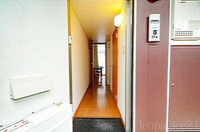 【玄関】 | レオパレスＭＵＴＡ | 設備仕様は号室により異なる為、現況を優先致します。