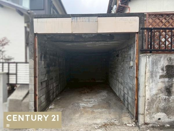 和歌山市直川　中古戸建の駐車場