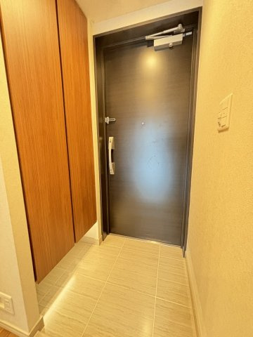 【玄関】