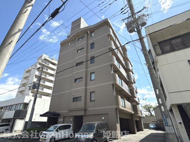 コーポラス神子岡の外観