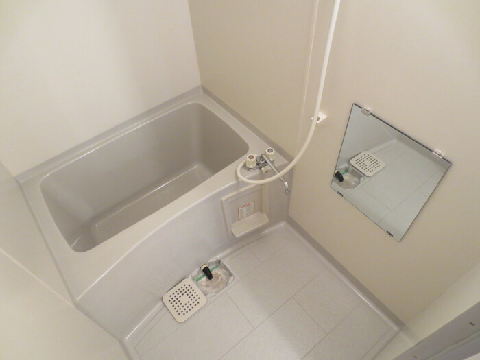 セジュールＫの浴室|お料理しやすいキッチンです