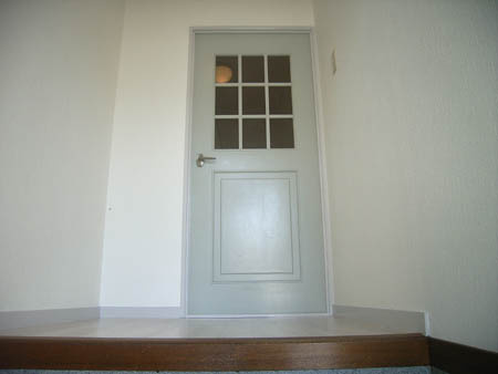 パレスさくらBの玄関|明るい玄関です