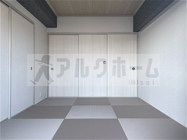 ハイグレード堅下の和室