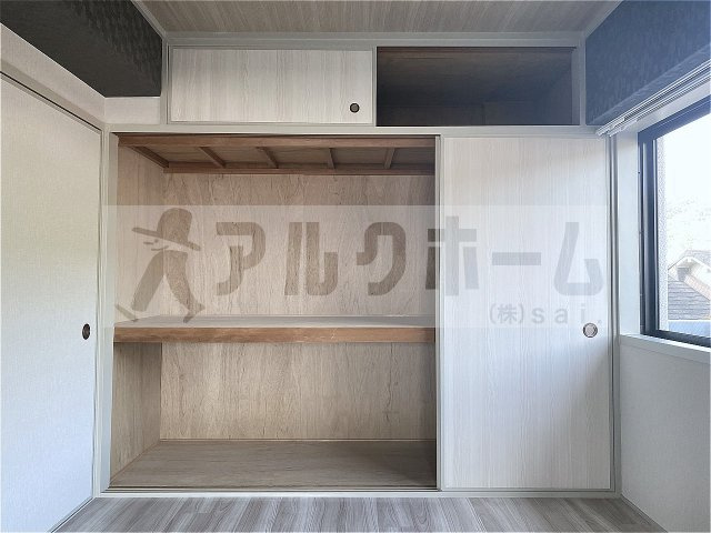 ハイグレード堅下の収納
