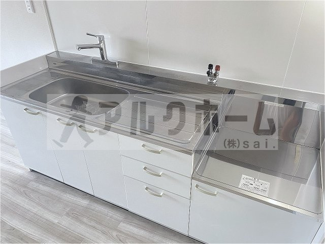 ハイグレード堅下のキッチン