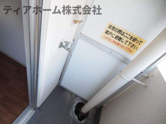 五條市住川町の賃貸マンションの設備|洗濯機置場