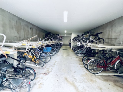 【その他共用部分】 | エムステージ・イースティア | 駐輪場