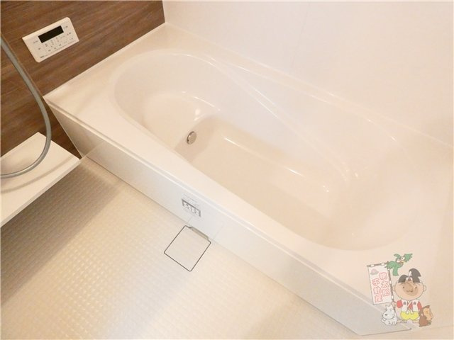 Ｄ－ＲＯＯＭ西長瀬の浴室