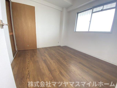 【洋室】 | メゾンローゼ