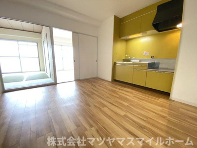 【居間・リビング】 | メゾンローゼ