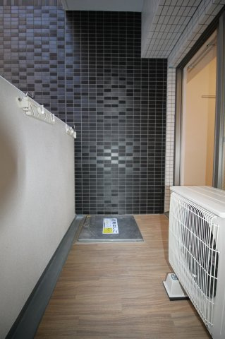 【バルコニー】プレサンス広小路通　葵