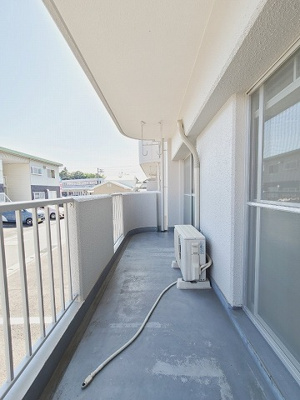 【バルコニー】 | 吉岡マンション