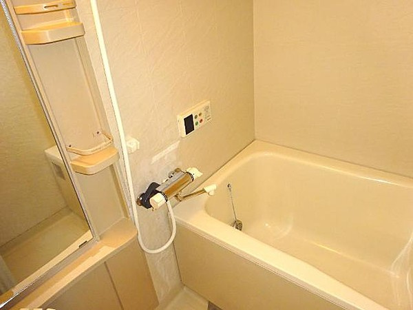 コンフォール山法師の浴室|お風呂で日々の疲れを落としましょう