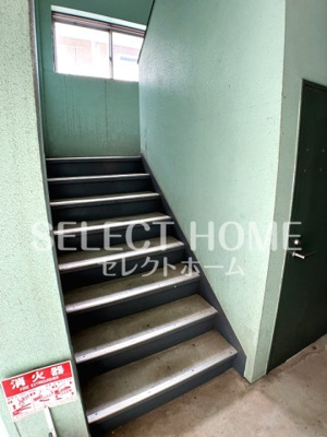 【エントランス】 | ジュネス御堂坂　Ｂ棟 | 建物の内部です