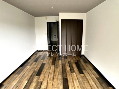 【居間・リビング】 | ジュネス御堂坂　Ｂ棟 | ゆったり過ごせる居間です