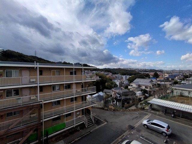 神戸市北区鈴蘭台東町６丁目の賃貸マンションの展望