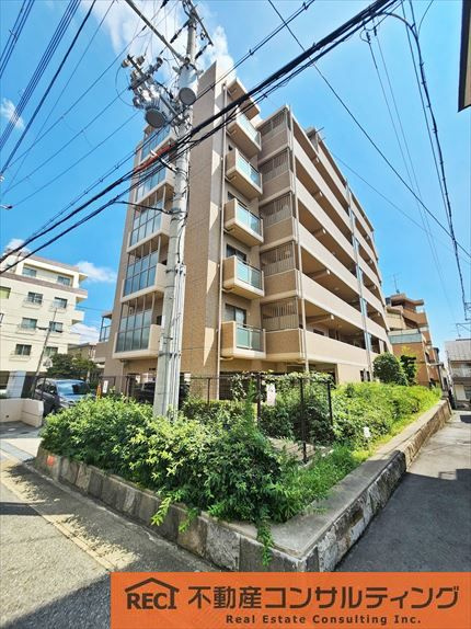 メゾン六甲篠原の外観