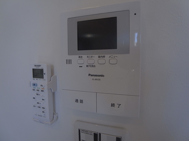 神戸市長田区野田町７丁目のアパートのセキュリティ|TV付インターフォン