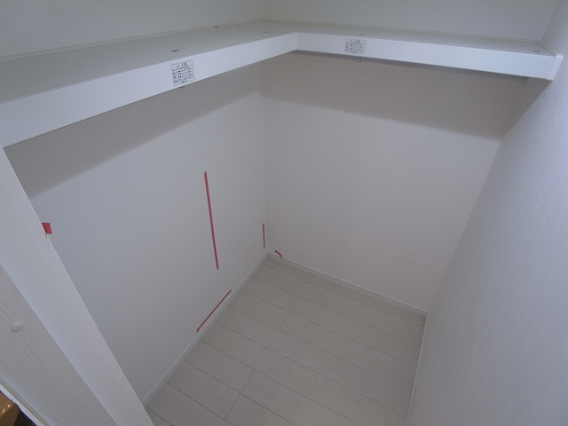 神戸市長田区野田町７丁目のアパートの収納|ウォークインクローゼット