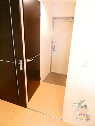 フィロスⅡの玄関