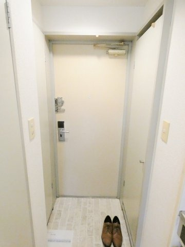 ソフィアステージ豊田の玄関