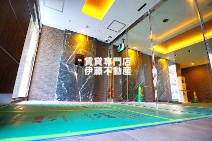 エスリード大曽根プレシャスのエントランス