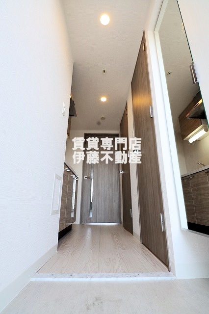 エスリード大曽根プレシャスの玄関