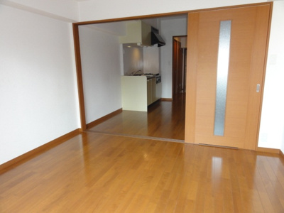 【寝室】 | 仲介手数料０円！HPには初期費用掲載！「プライスホーム」で検索！イルマーレ博多