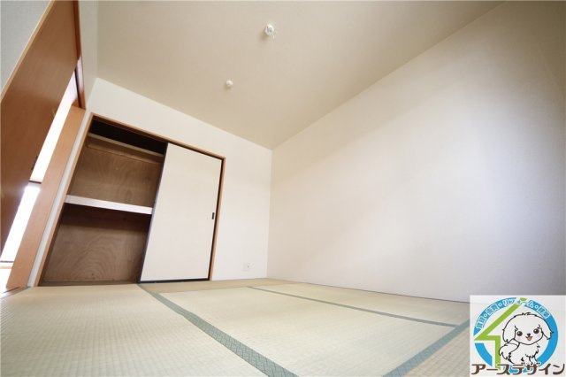 プリミエール一色Ⅱの和室