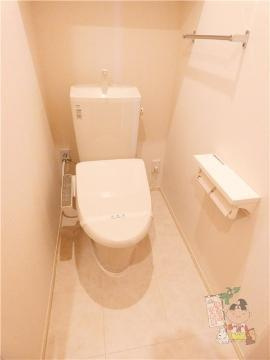 フローレス平田のトイレ|シャワー付トイレ