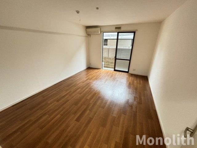 シンプルライフAの居間・リビング