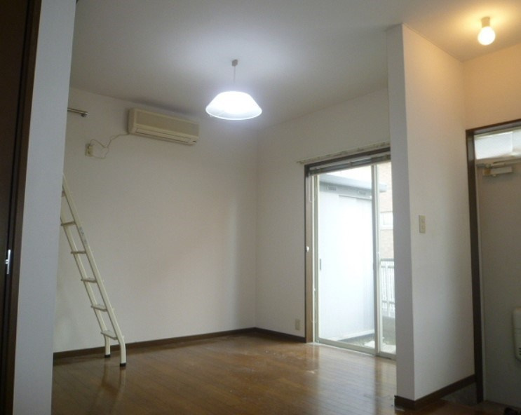 AOIコートの寝室