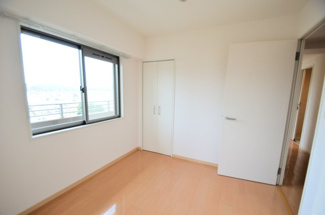 【洋室】 | ドルチェ若草