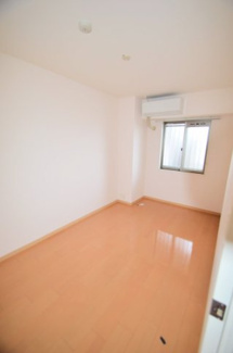 【洋室】 | ドルチェ若草