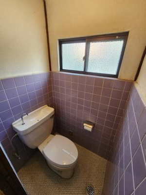 坊門町貸家のトイレ